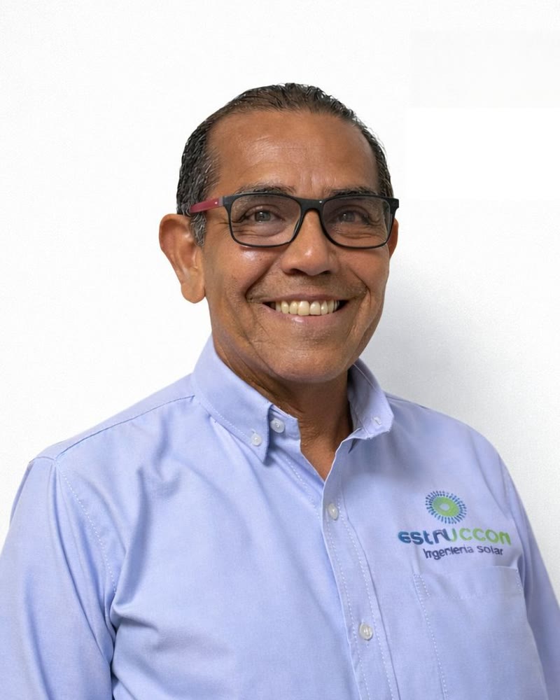 Retrato de Carlos Ojeda Moreno, Gerente Corporativo de Estruccon Ingeniería